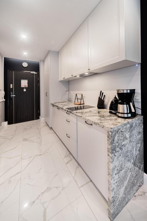 Apartpark Lividius -Uzdrowiskowa 46 Przy Plazy W Swinoujsciu 斯维诺乌伊希切 外观 照片